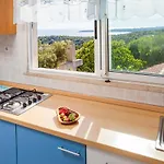1 Bedroom Stunning Home In Vela Luka *