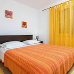 Сasa de vacaciones 1 Bedroom Stunning Home In Vela Luka