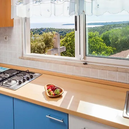 1 Bedroom Front In *