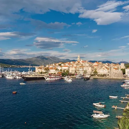 1 Bedroom Front In * Vela Luka